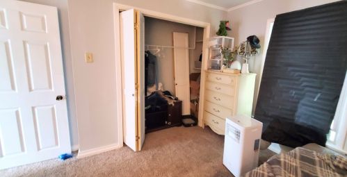 711 Carlisle St, New Castle PA 16101-2308 exterior