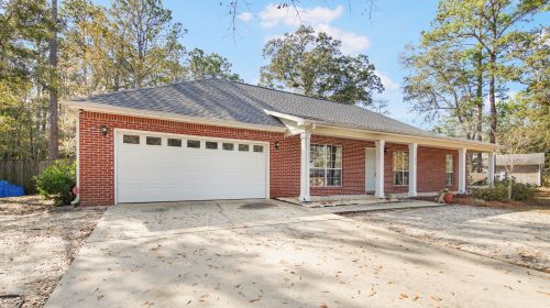 623 Bay Grove Rd, Freeport, FL 32439-4835