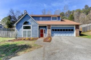 9421 George Williams Rd, Knoxville, TN 37922-4240