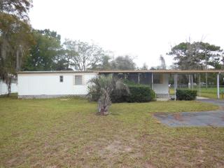 9639 Gary St, Port Richey, FL 34669-3770