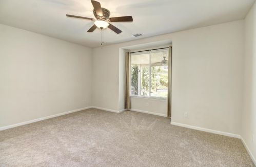 9860 Westminster Way, Elk Grove CA  95757-5124 exterior