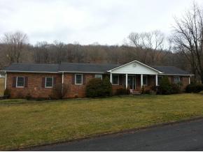 5509 Osceola Dr, Kingsport, TN 37664-4256