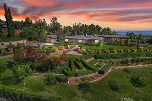 5351 Park Ln, San Bernardino, CA 92404-1121