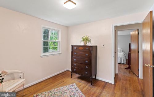 18 Aristone Dr, Berlin Boro NJ  08009-2254 exterior