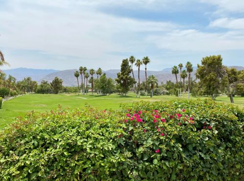 88 Kavenish Dr, Rancho Mirage CA  92270-3247 exterior