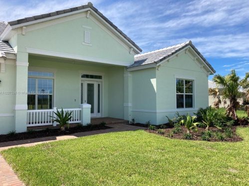 6555 Barbados Ct, Vero Beach FL  32967-7578 exterior