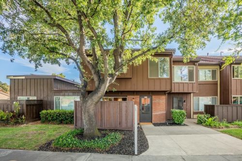 823 Beaver Creek Way, San Jose CA  95133-1237 exterior