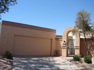 2835 Medlar Pl, Tucson, AZ 85745-1335