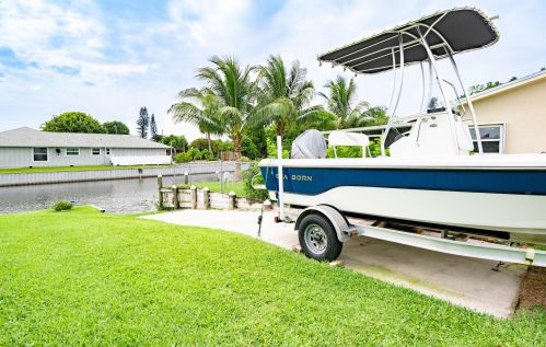 1140 Lake Clarke Dr, West Palm Beach FL  33406-5329 exterior