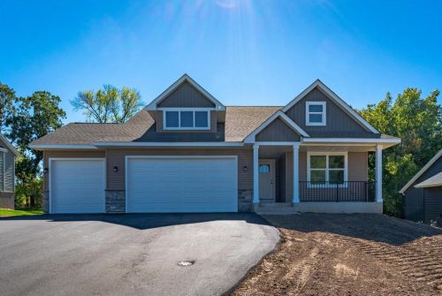 2069 Pleasant Dr, Prescott, WI 54021-7472