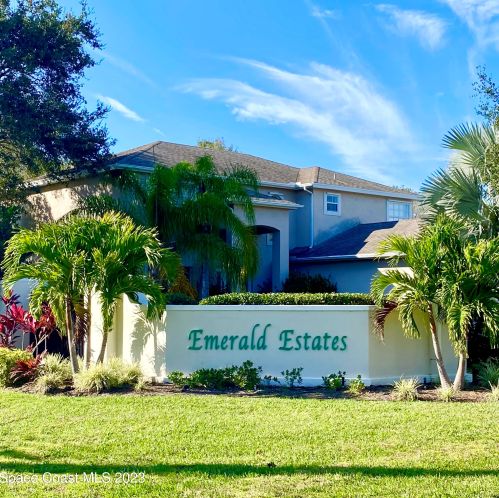 4525 61st Ter, Vero Beach, FL 32967-6169