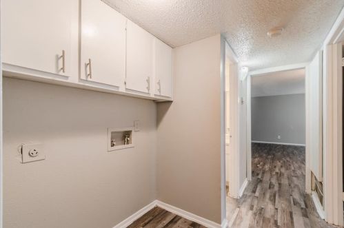 2324 Meadowbrook Gardens Dr, Fort Worth TX  76112-6150 exterior