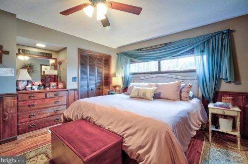 23334 Great Cove Rd, Mc Connellsburg PA  17233-8331 exterior