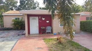430 117th St, Miami, FL 33168-3400