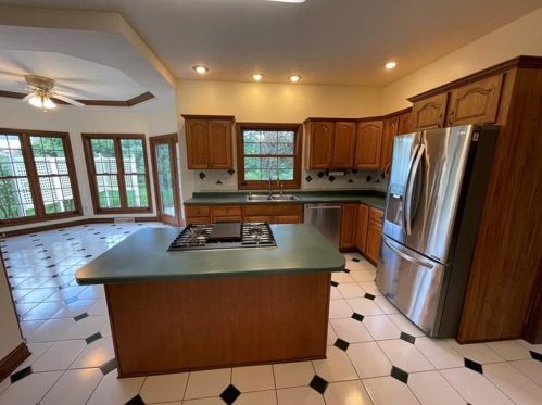 3051 White Pine Dr, Gibsonia, PA 15044-6123