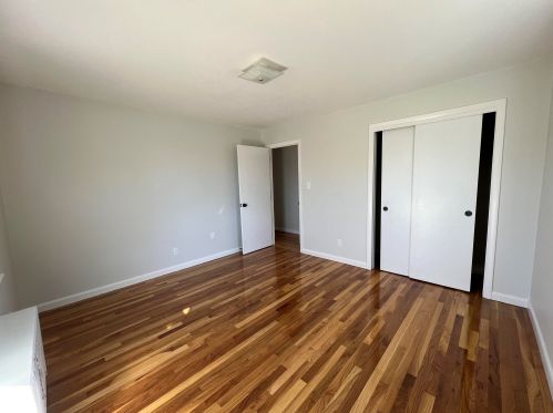 889 Northfield Rd, Hinsdale NH  03451-2507 exterior