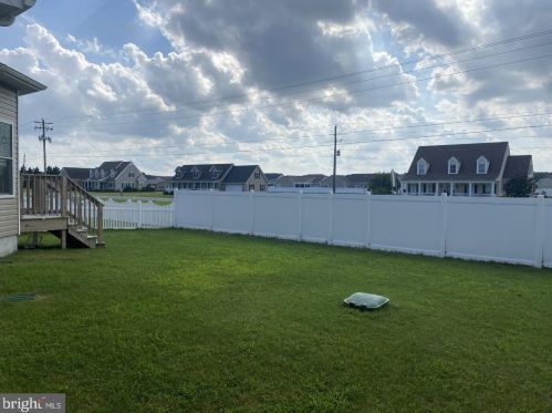 31601 Whiteclay Dr, Millville, DE 19967-6830