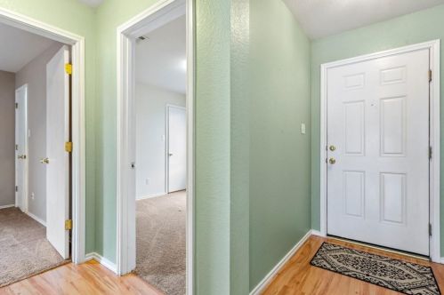 227 Meadow Park Dr, Georgetown TX  78626-6365 exterior