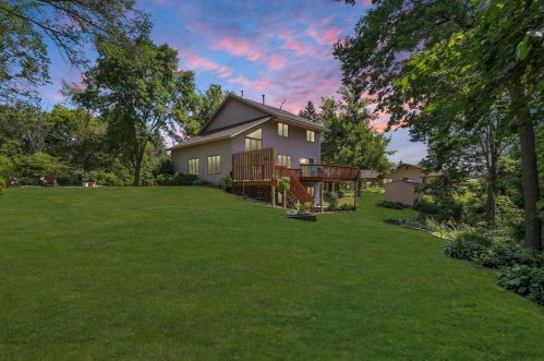 2120 198th St, Faribault, MN 55021-7820