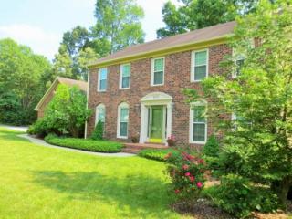 6370 Lamshire Rd, Kernersville, NC 27284-9319