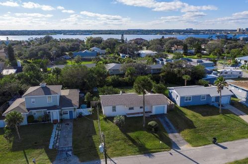 104 Claire Ter, Daytona Beach FL 32118-5114 exterior