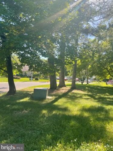 77 Winterberry Ln, Willingboro NJ  08046-3414 exterior