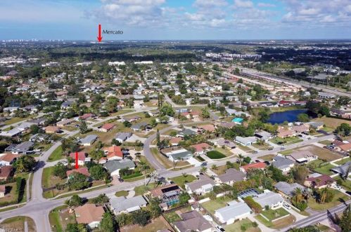 4666 Dorando Dr, Naples FL  34103-3200 exterior