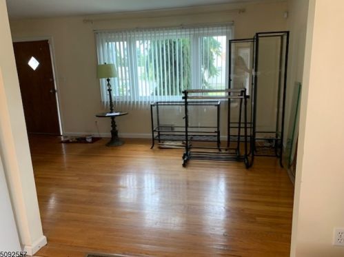 267 Ray St, Outwater NJ  07026-3527 exterior