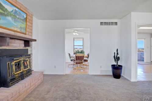 1045 Jaroso Dr, Pueblo CO 81007 exterior