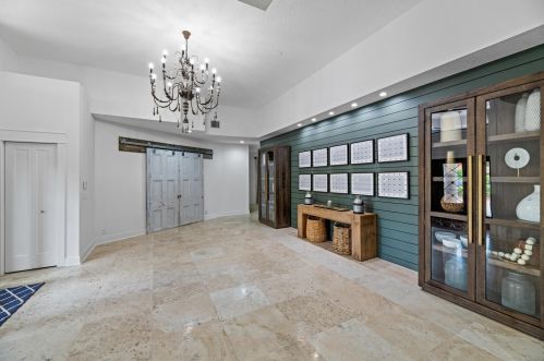 2386 Sunderland Ave, West Palm Beach, FL 33414-7724