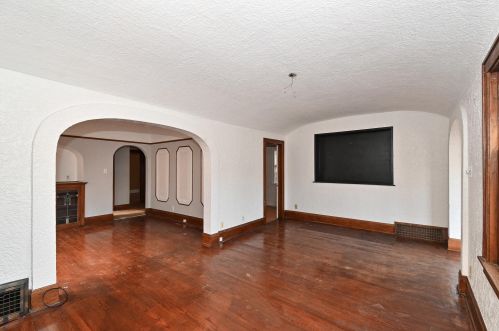 2635 60, Milwaukee WI 53219-2602 exterior