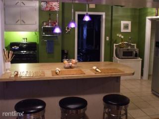 2906 Cottage Hill Rd, Mobile AL  36606-4727 exterior