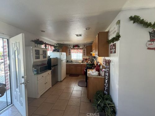 24679 Monterey Ave, San Bernardino, CA 92410-4944