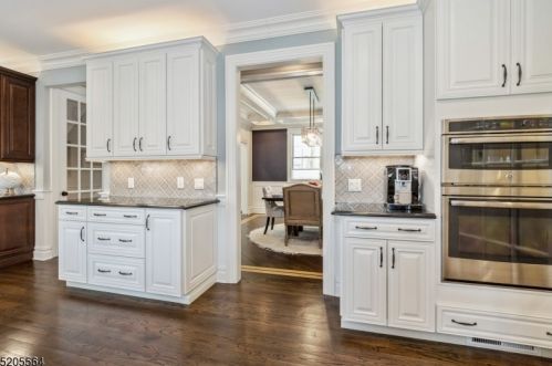 1761 Cooper Rd, Scotch Plains NJ  07076-2525 exterior