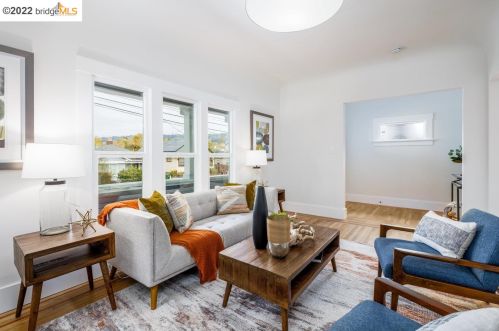 481 59th St, Oakland CA 94609-1538 exterior