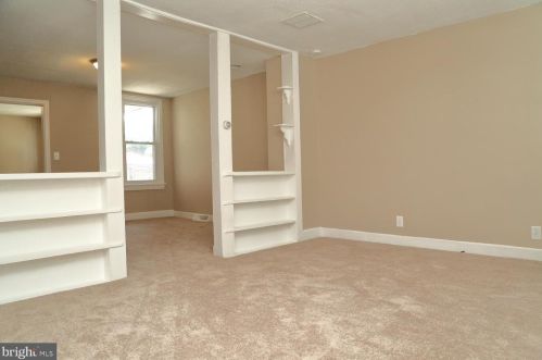 433 West St, Carlisle PA  17013-1960 exterior