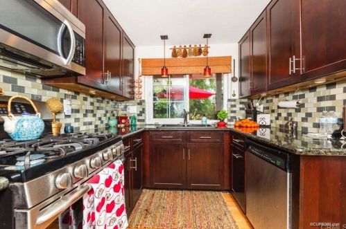 1919 Azure Way, Encinitas CA 92024-1901 exterior