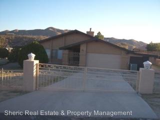 7530 Whitney Ave, Yucca Valley CA  92284-2356 exterior