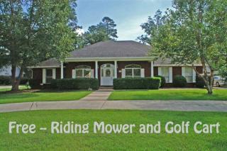 107 Greenway Dr, Havana, FL 32333-1228