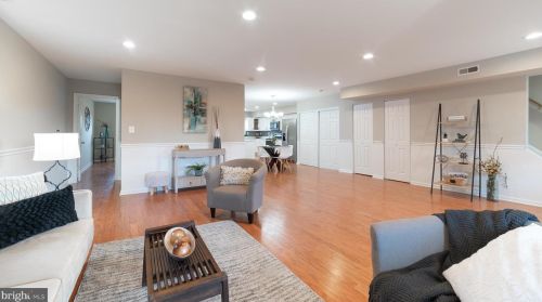 811 48th St, Washington, DC 20019-3609