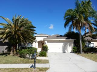 1750 Citron Ct, New Port Richey, FL 34655-4901