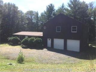 115 Ironwood Rd, Palmerton, PA 18071-5241
