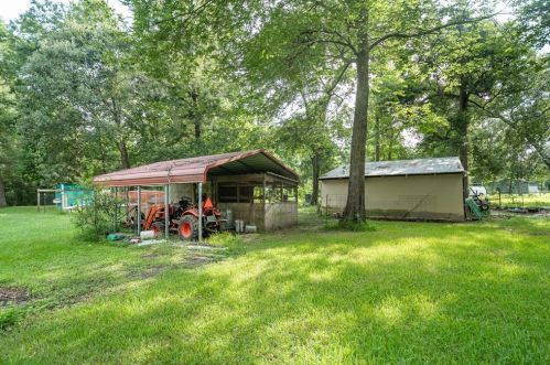 356 County Road 6481, Mont Belvieu TX  77535 exterior