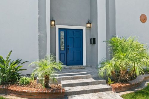 2481 Terraine Ave, Long Beach CA  90815-1963 exterior