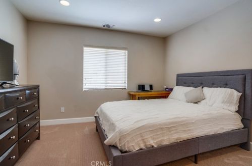 3753 Snowden Ave, Long Beach CA  90808-2226 exterior