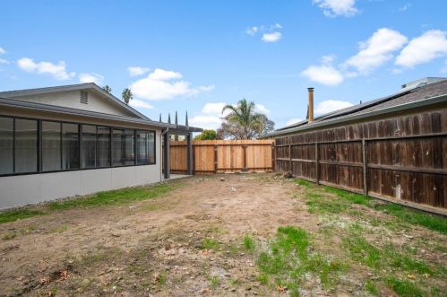 713 Rancho Ct, Manteca CA  95336-3333 exterior