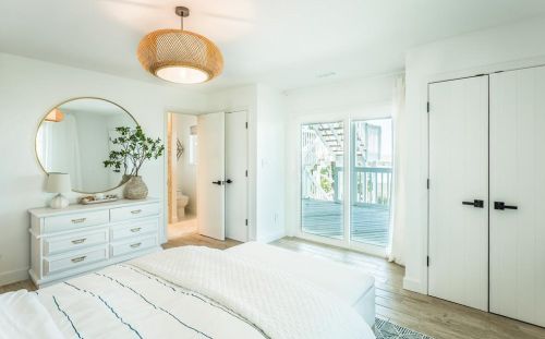 1673 Gulf Beach Dr, Saint George Island FL  32328-3107 exterior