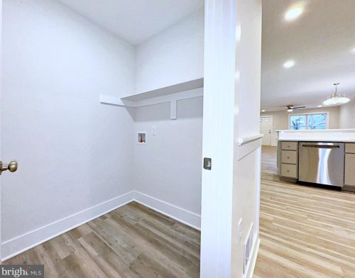 810 Beckwith St, Charles Town WV  25414-1439 exterior