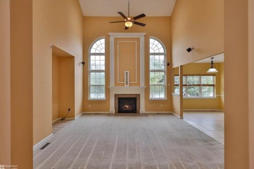 6608 Carmel Dr, Macungie PA  18062-8763 exterior