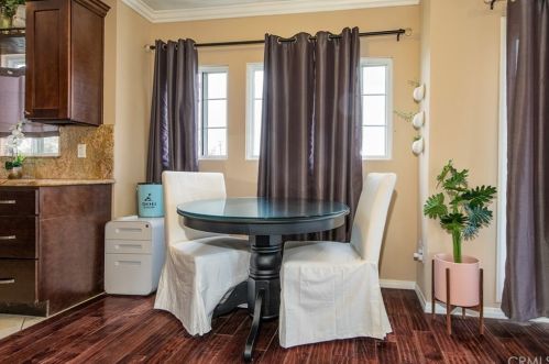 315 Lugonia Ave, Redlands CA  92374-2239 exterior